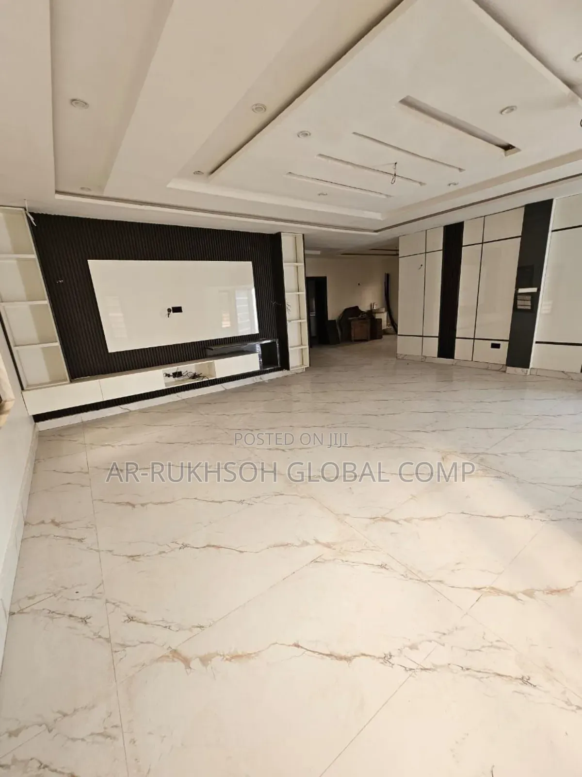 6bdrm Duplex in Guzape for sale in Guzape District