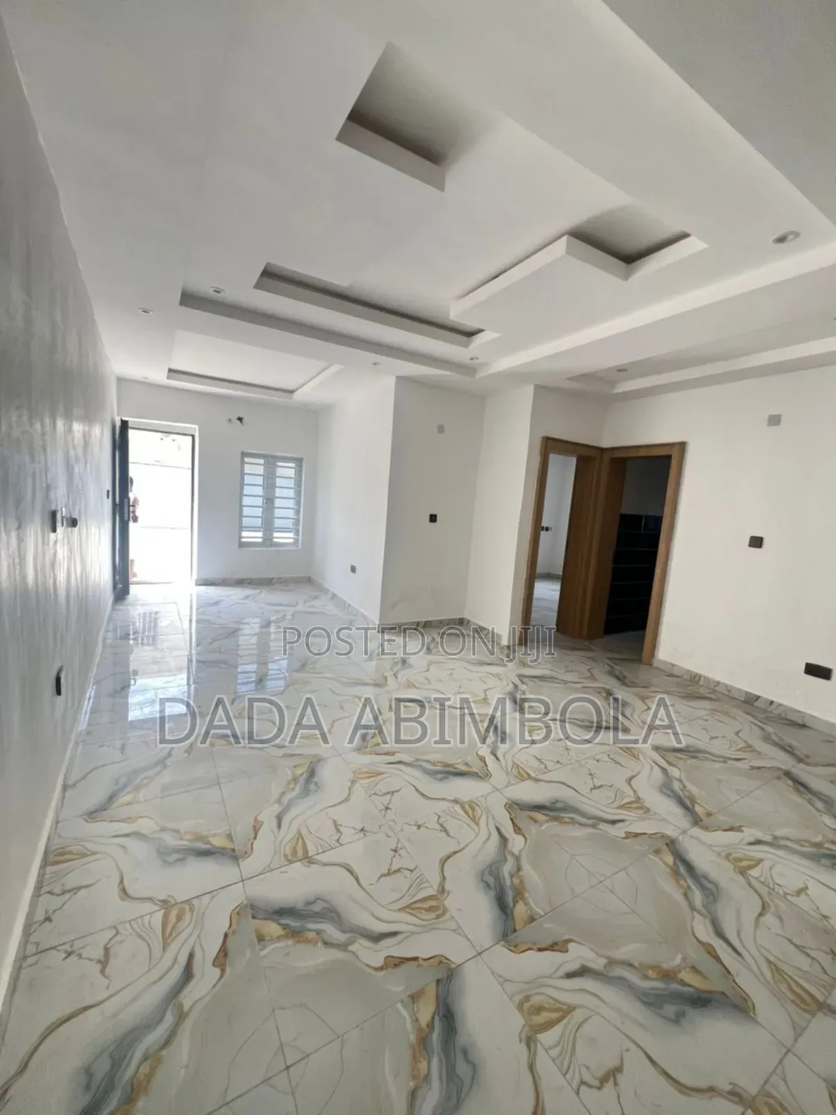 2bdrm Apartment in Chevron for sale in Chevron