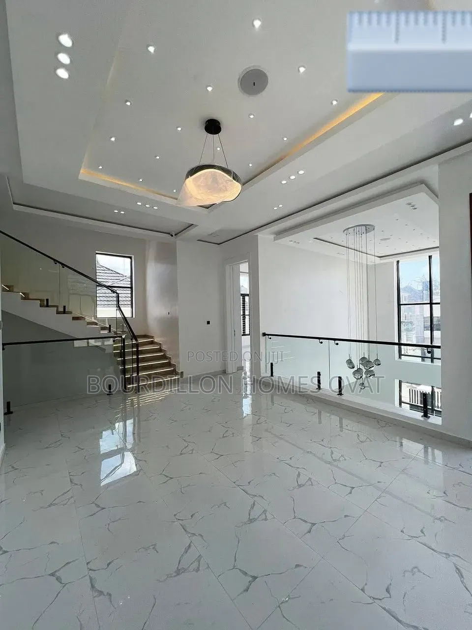 5bdrm Duplex in Megamound Lekki for sale in Ilaje / Lekki