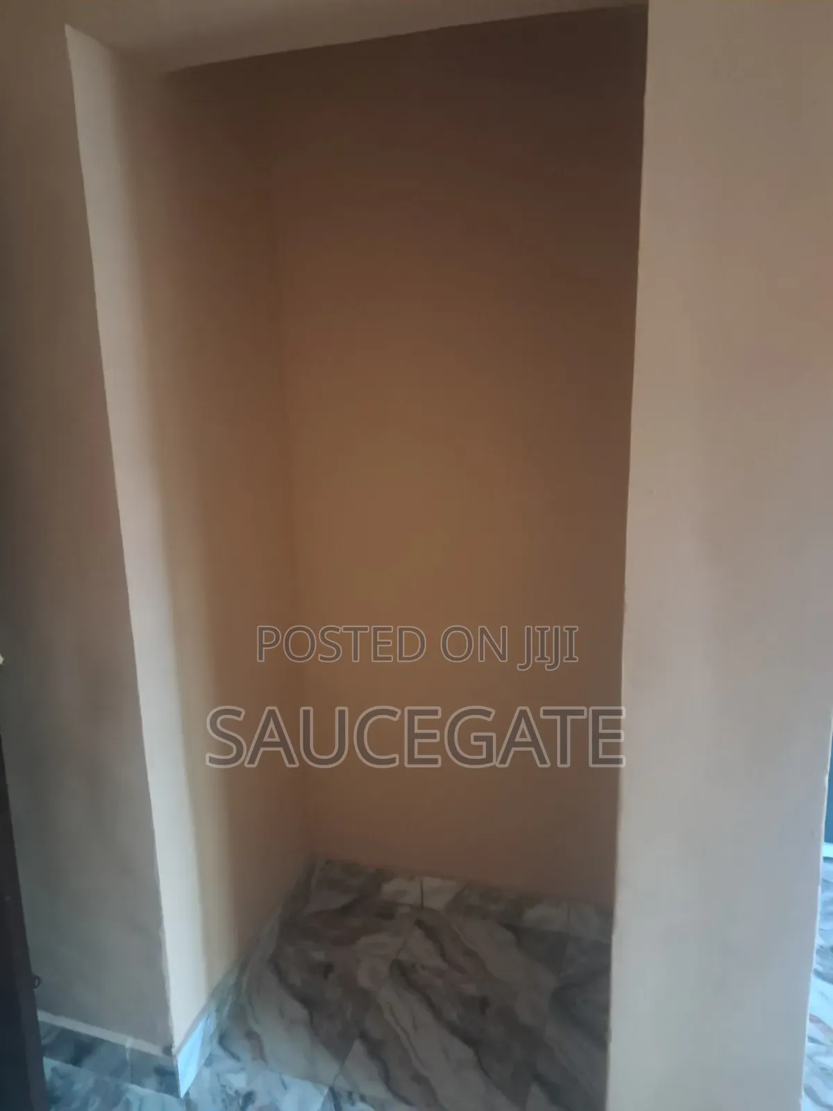 Mini Flat in Unpetrol Estate Axis, Satellite Town for rent in Satellite Town