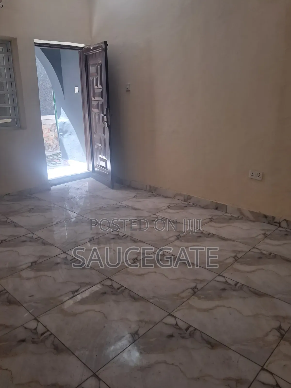 Mini Flat in Unpetrol Estate Axis, Satellite Town for rent in Satellite Town