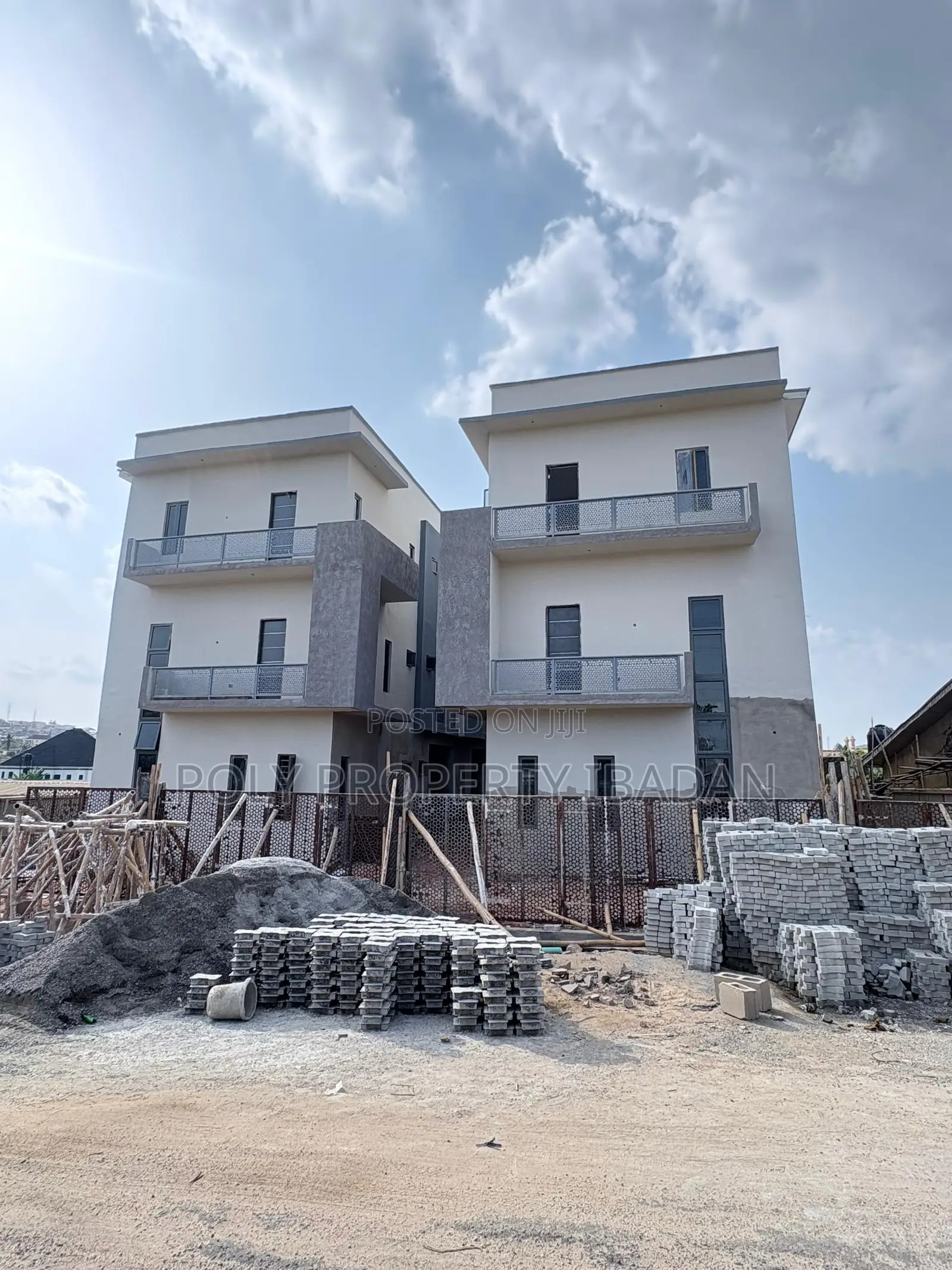 2bdrm Apartment in Bodija Estate, Ibadan for sale in Ibadan