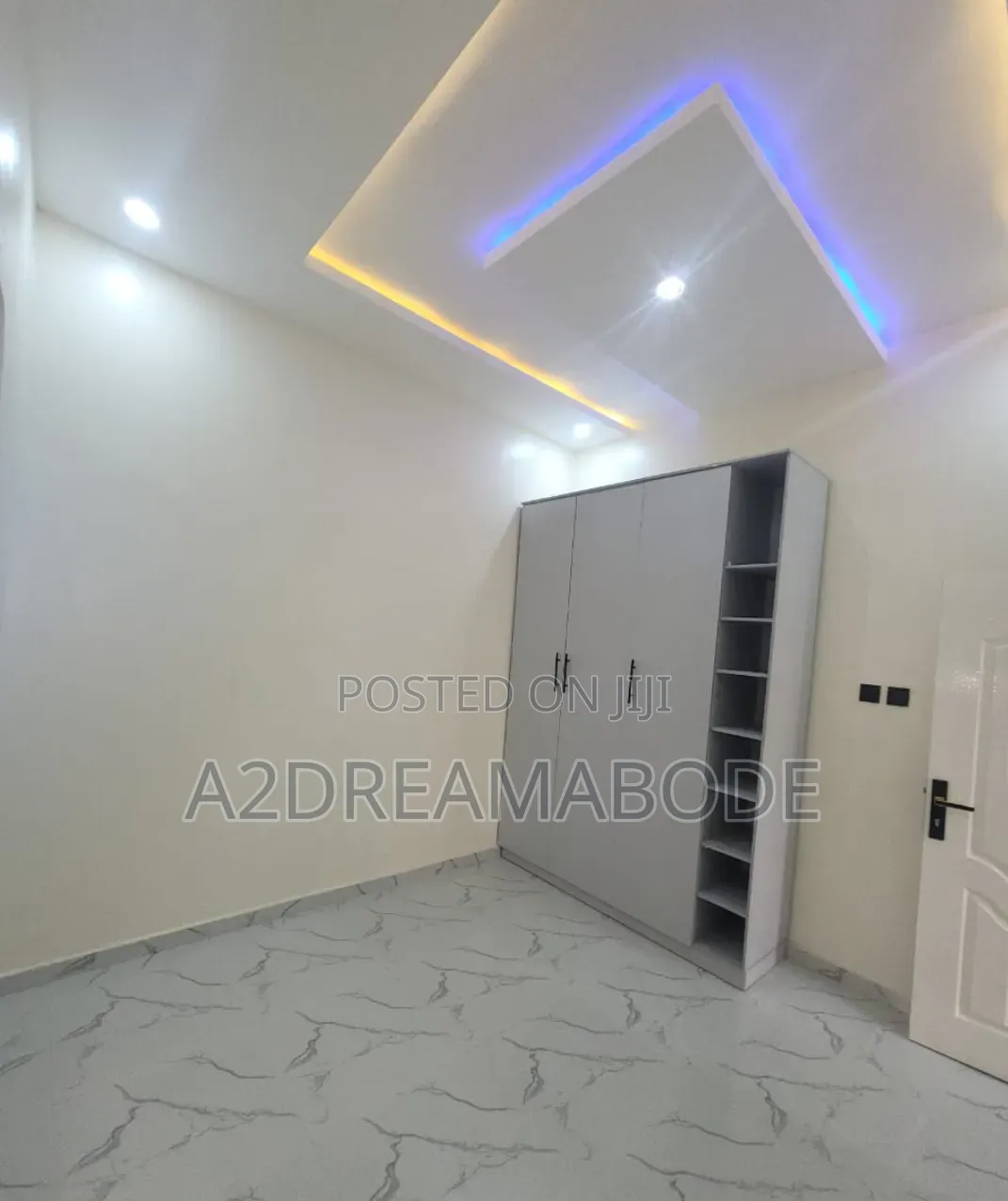 3bdrm Duplex in Medina for sale in Medina