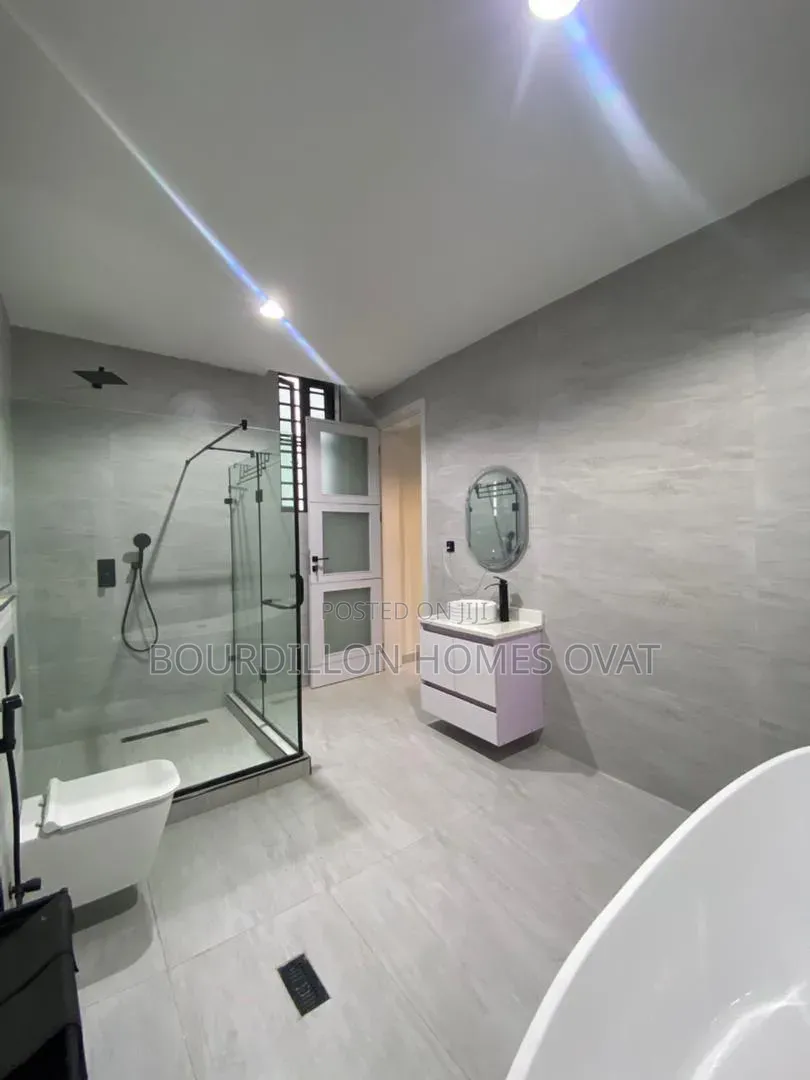 5bdrm Duplex in Orchid Lekki Lagos for sale in Ilaje / Lekki