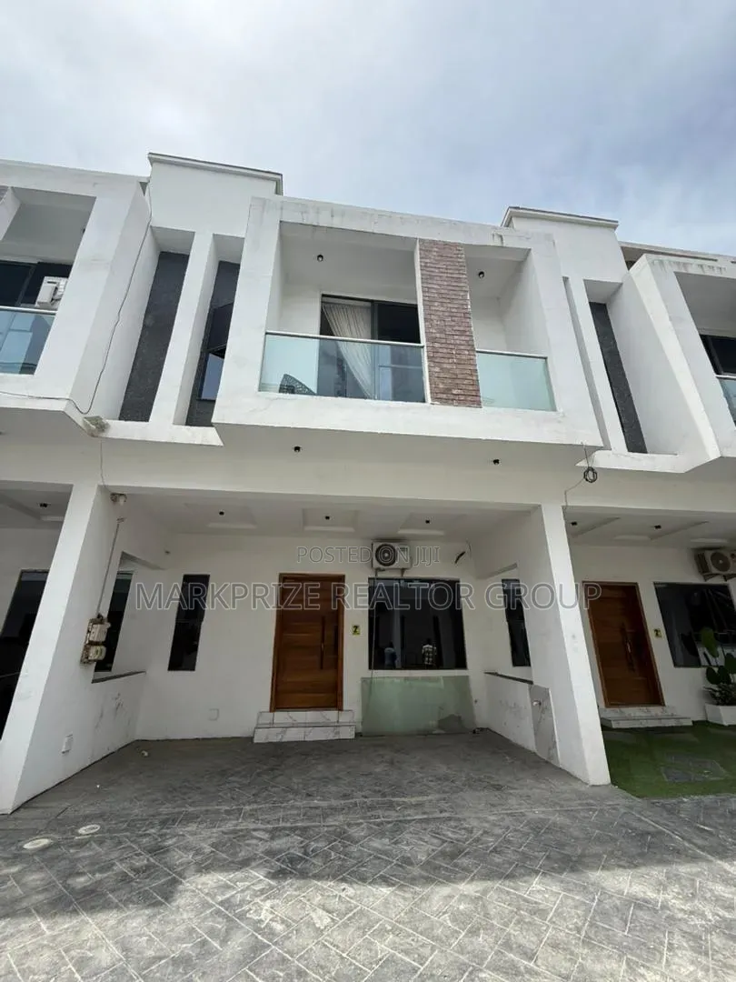 Furnished 3bdrm Duplex in Orchid Lekki Lagos for sale in Lekki Expressway