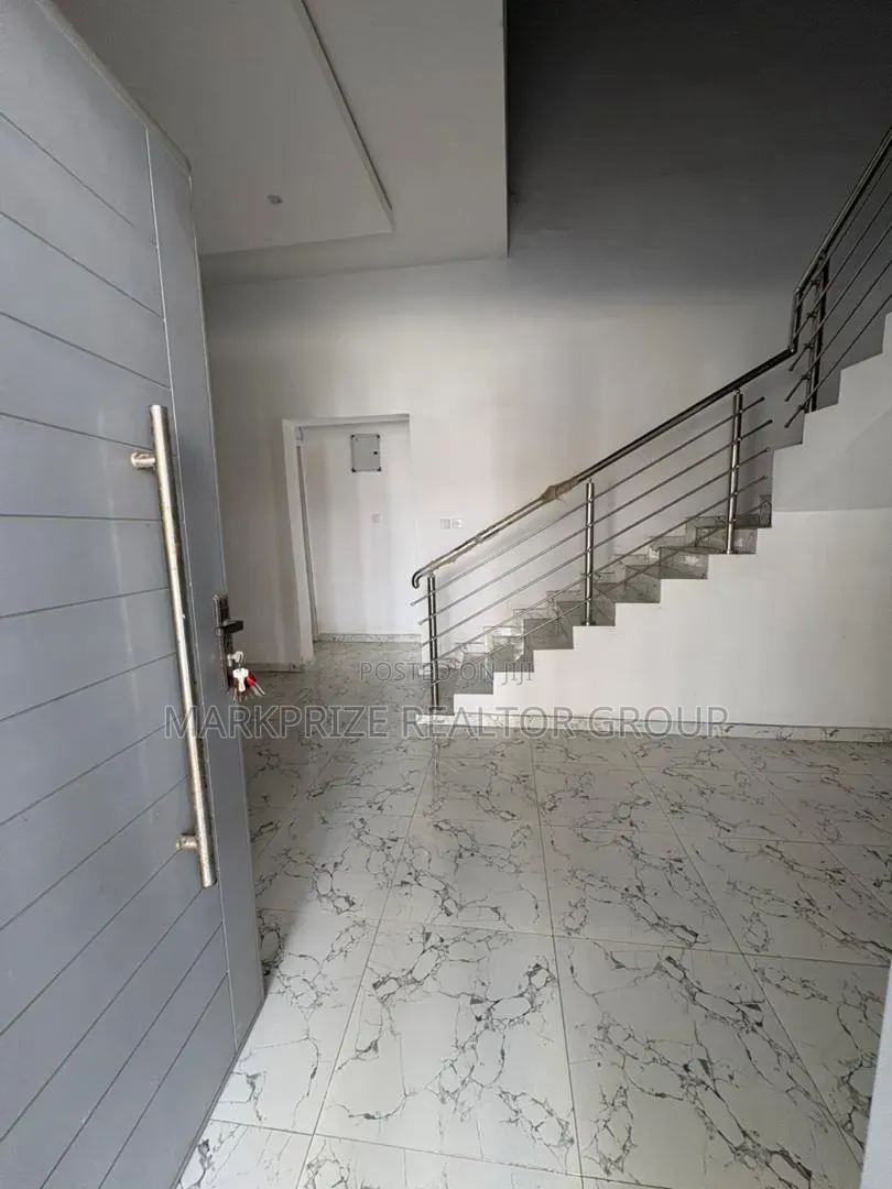 Furnished 4bdrm Duplex in Orchid Lekki Lagos for sale in Lekki Expressway