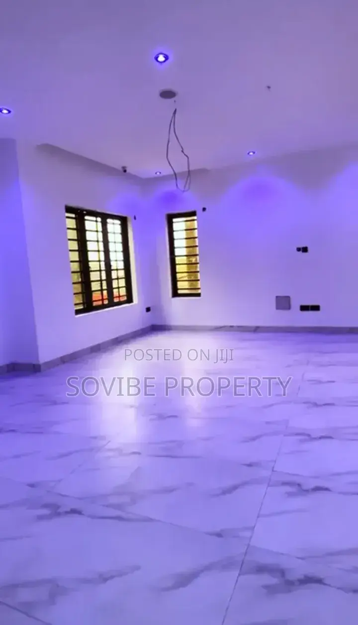 Furnished 4bdrm Duplex in Omole Phase 1 for sale in Omole Phase 1