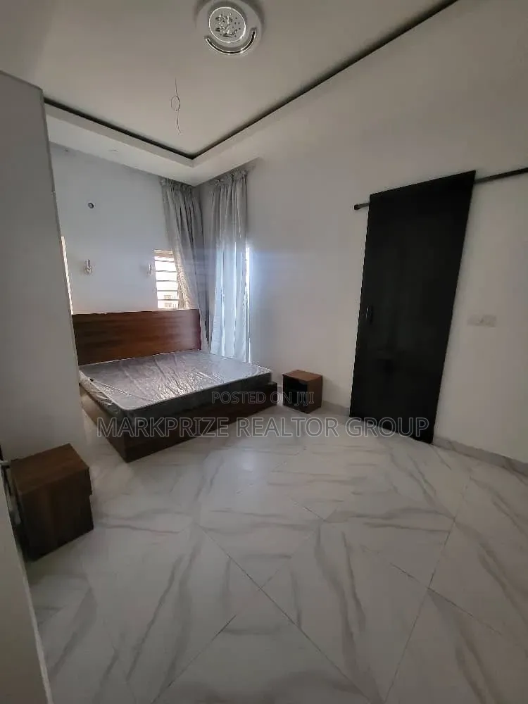 Furnished 3bdrm Apartment in Shonibare Estate for sale in Shonibare Estate