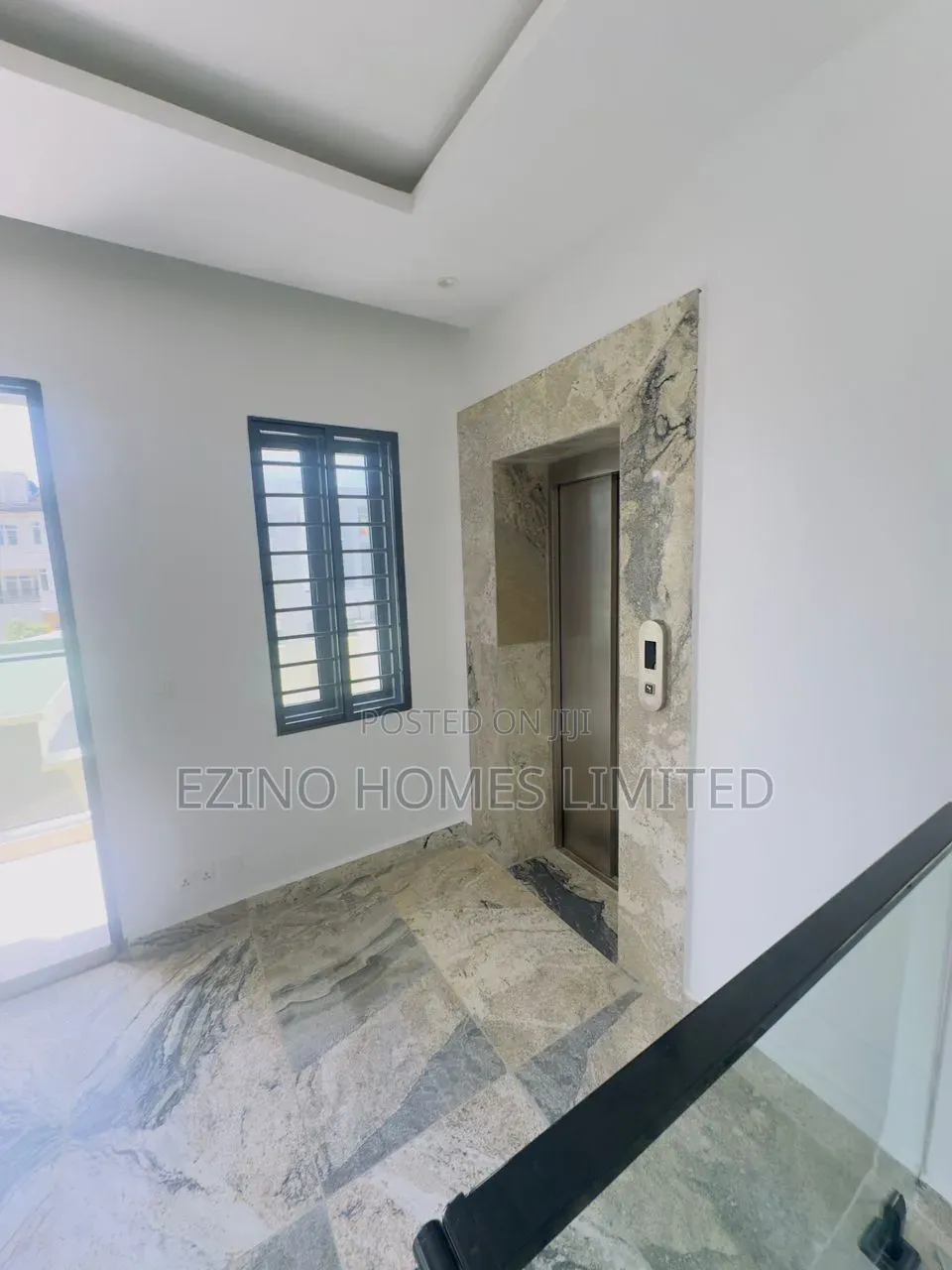 5bdrm Duplex in Mini Estate, Old Ikoyi for sale in Old Ikoyi