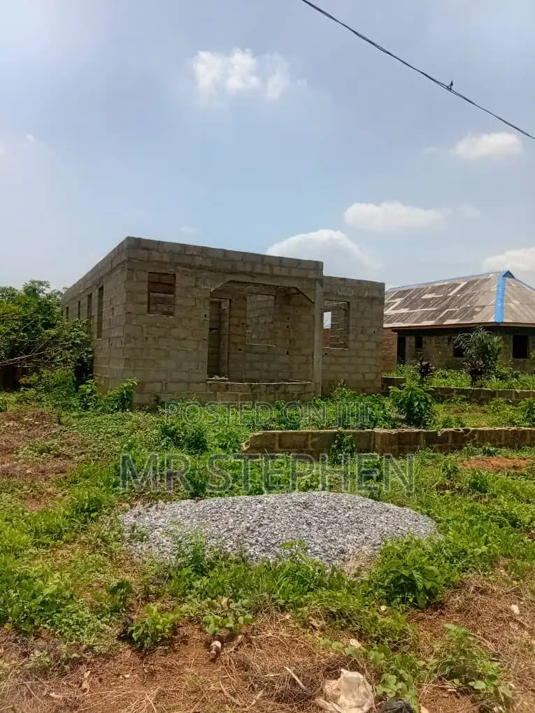 3bdrm Bungalow in Adamo for sale in Adamo