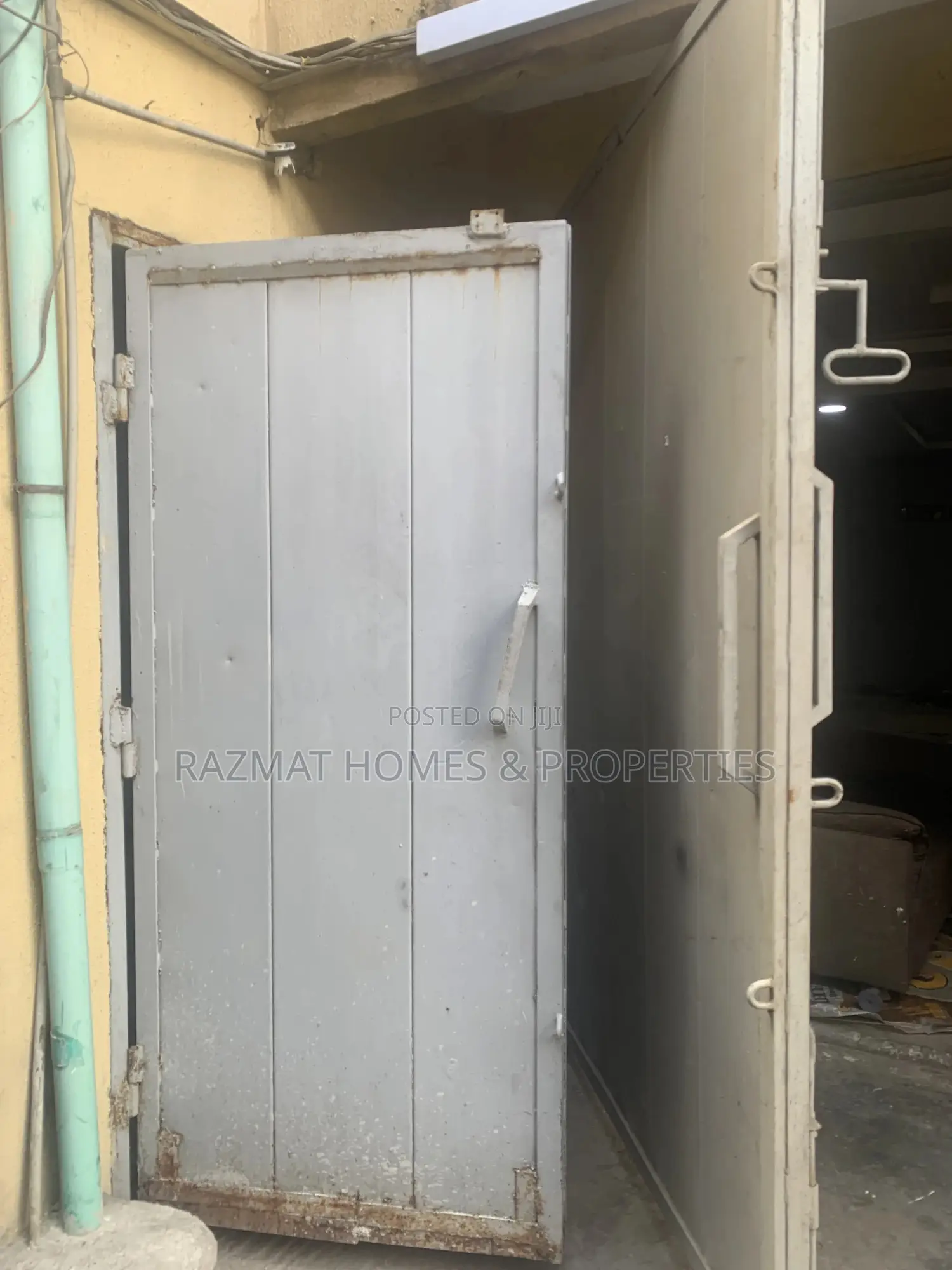 A Massive 2 Sided Mini Warehouse at Bode Thomas in Bode Thomas