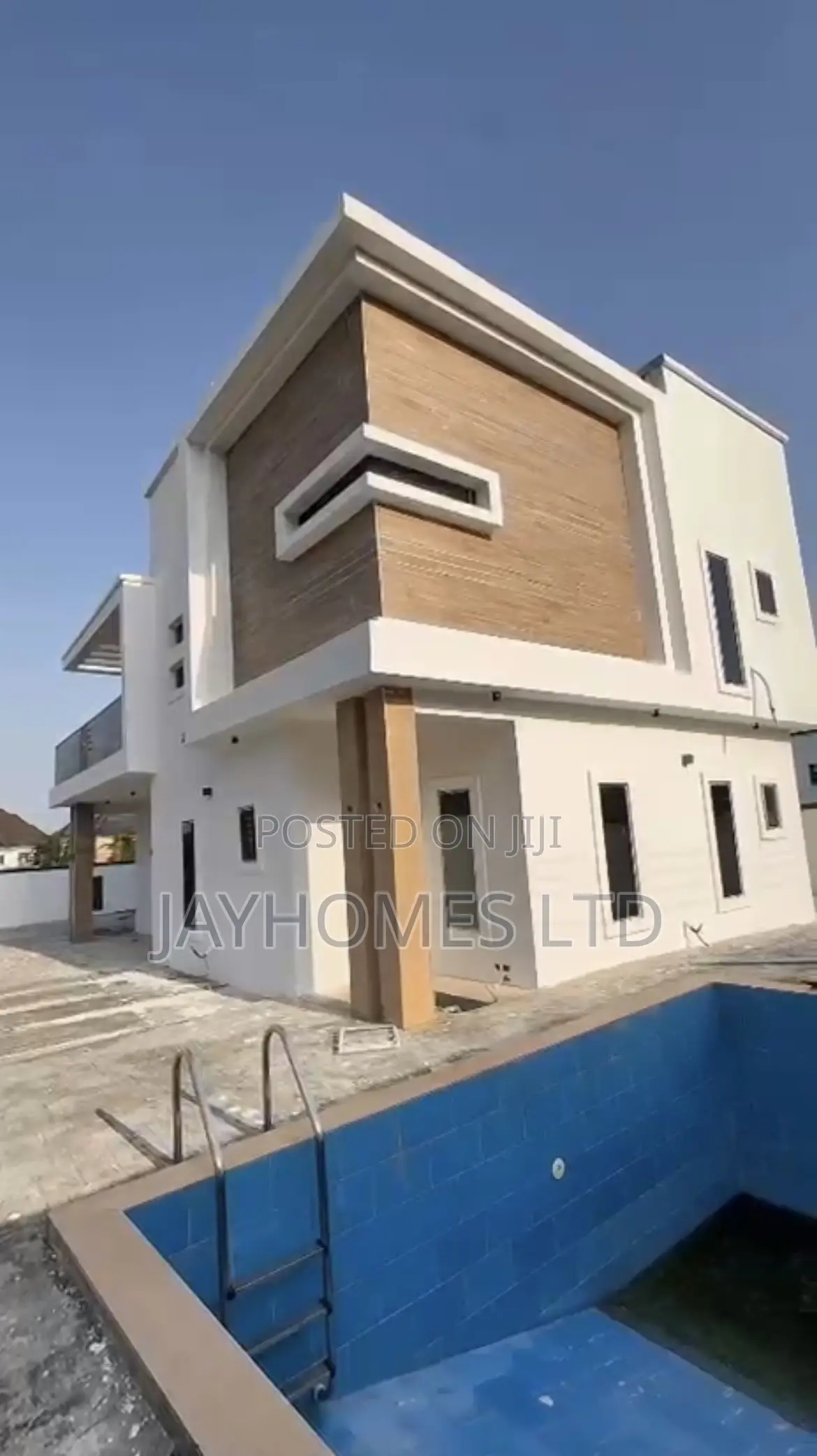 4 Bedroom Duplex With Swimming Pool,Gym House,For Sale in Asaba in Oshimili South