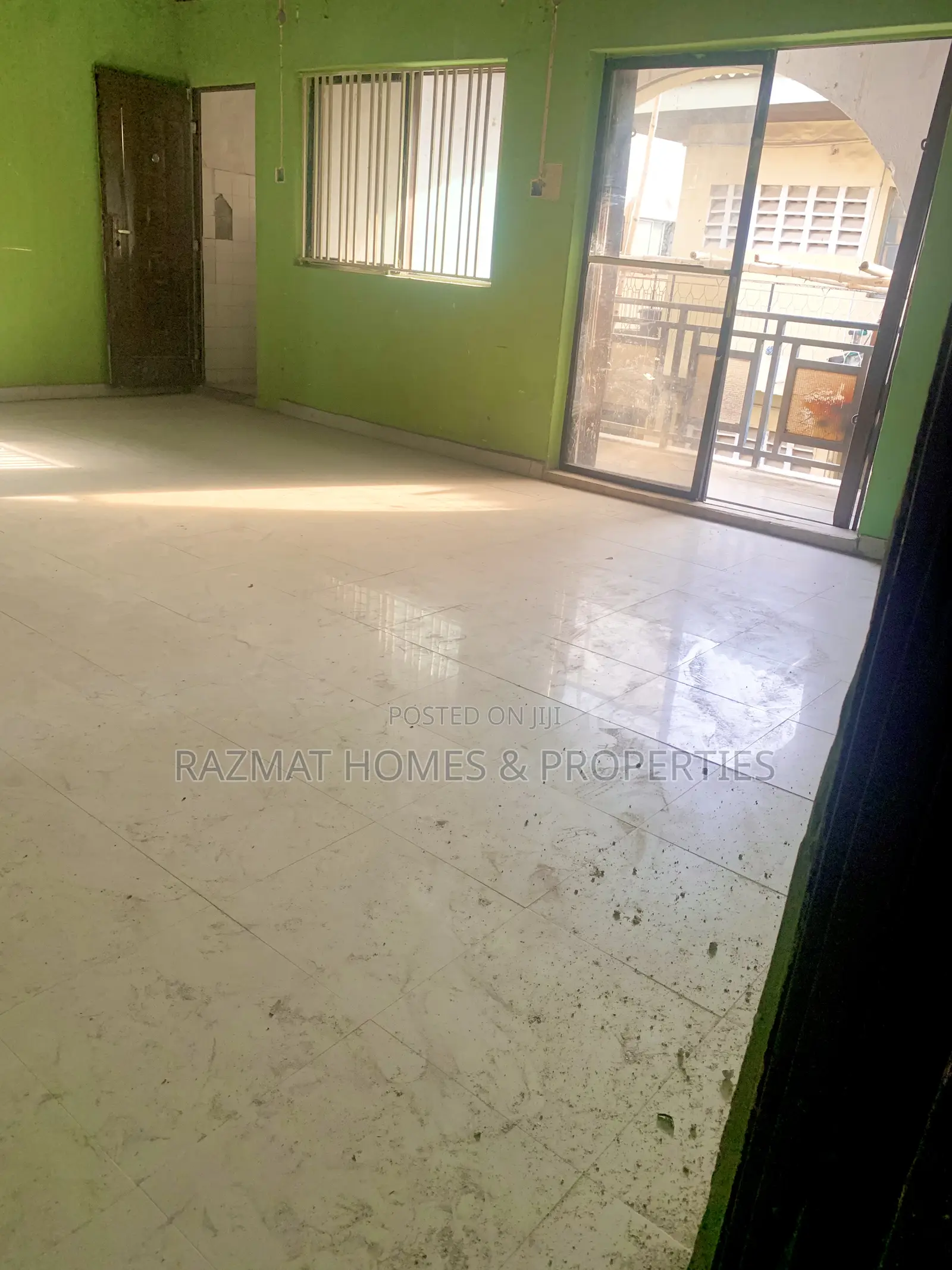 3bdrm Block of Flats in Aguda / Surulere for rent in Aguda / Surulere