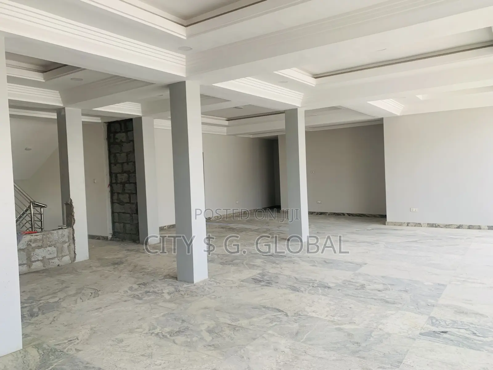 Shop Space and Office. In Wuse 2 in Wuse 2
