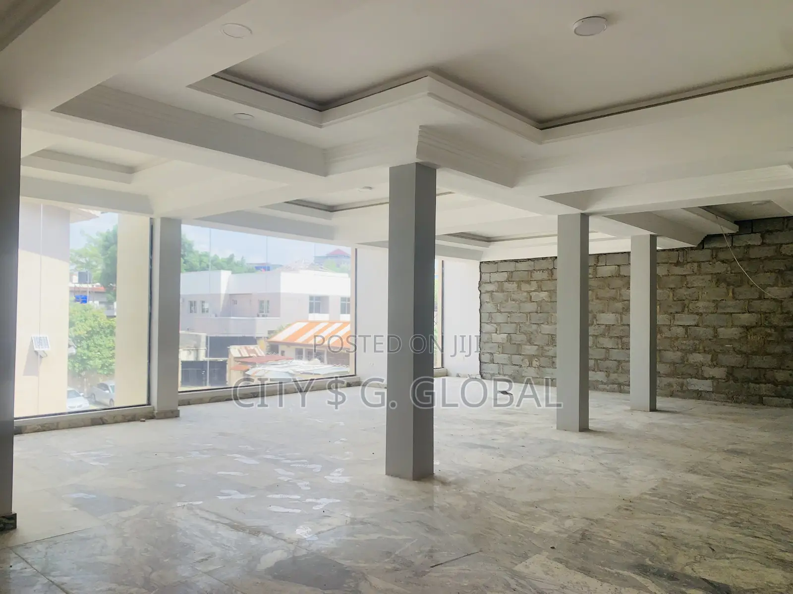 Shop Space and Office. In Wuse 2 in Wuse 2