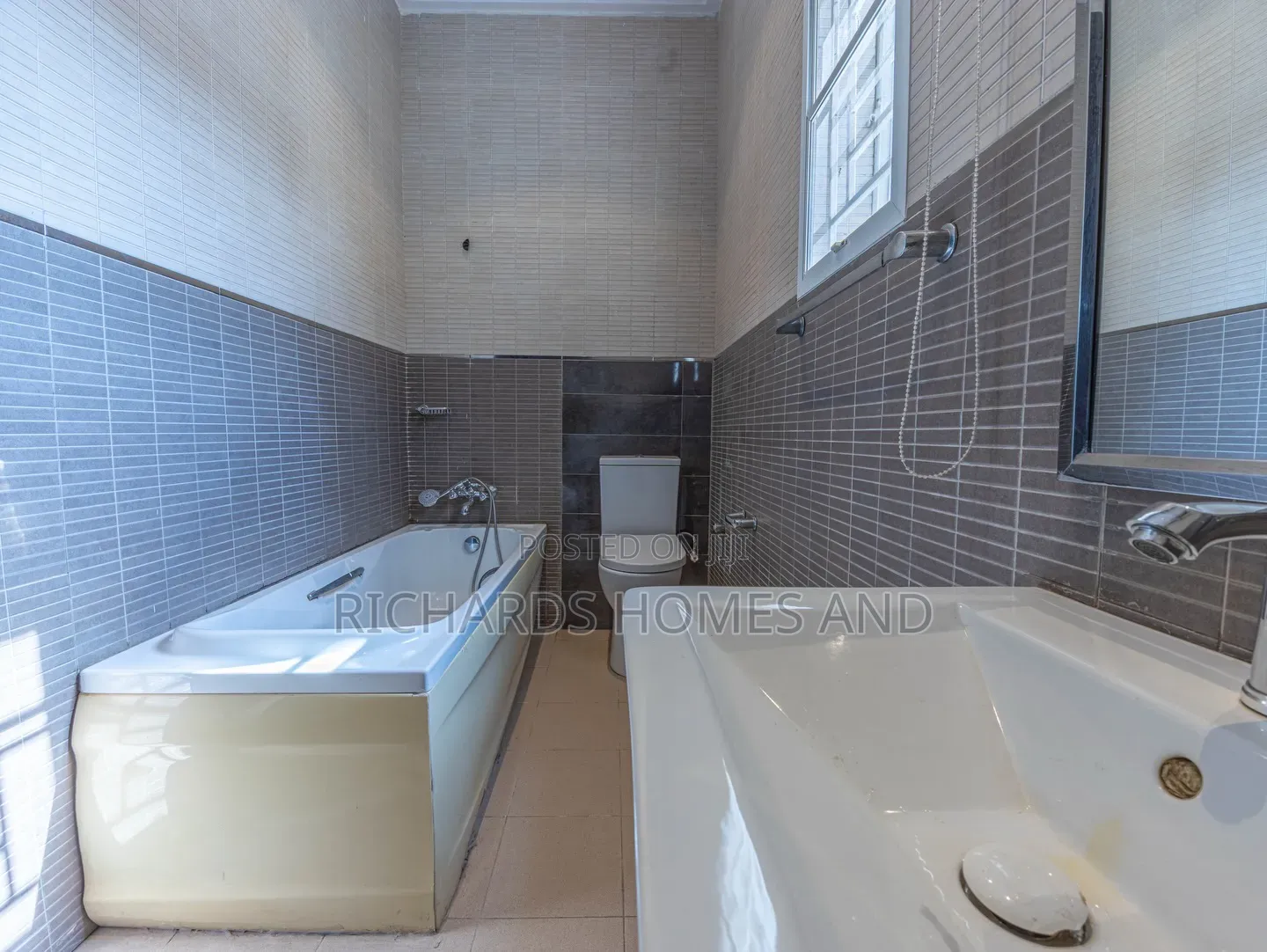 2bdrm Apartment in Banana Island for rent in Banana Island
