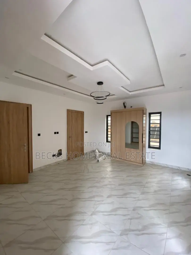 Furnished 4bdrm Duplex in Magodo for sale in Magodo
