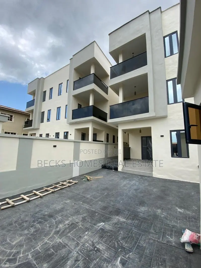 Furnished 5bdrm Duplex in Magodo for sale in Magodo