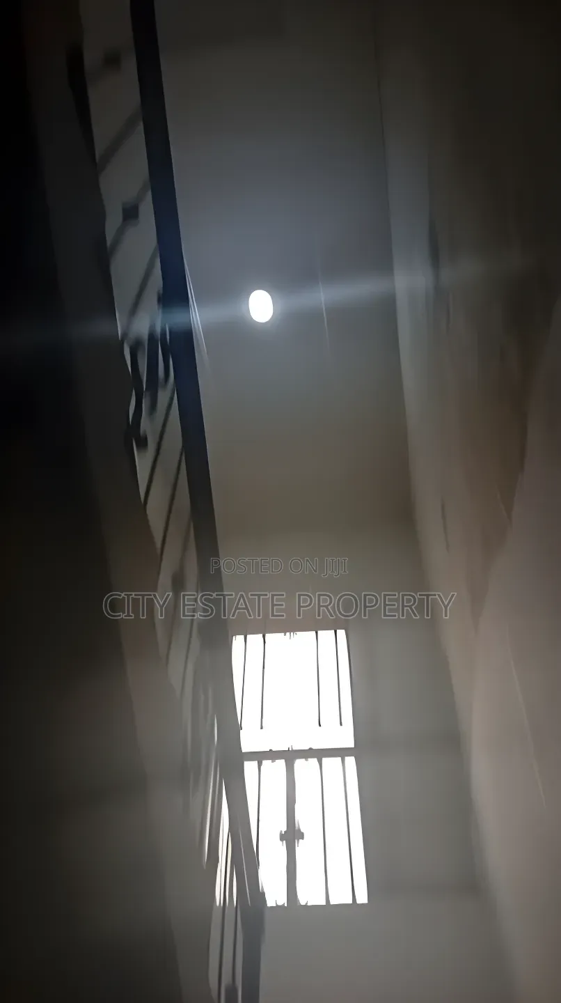 4bdrm Duplex in City Estate, Rukpokwu for rent in Rukpokwu