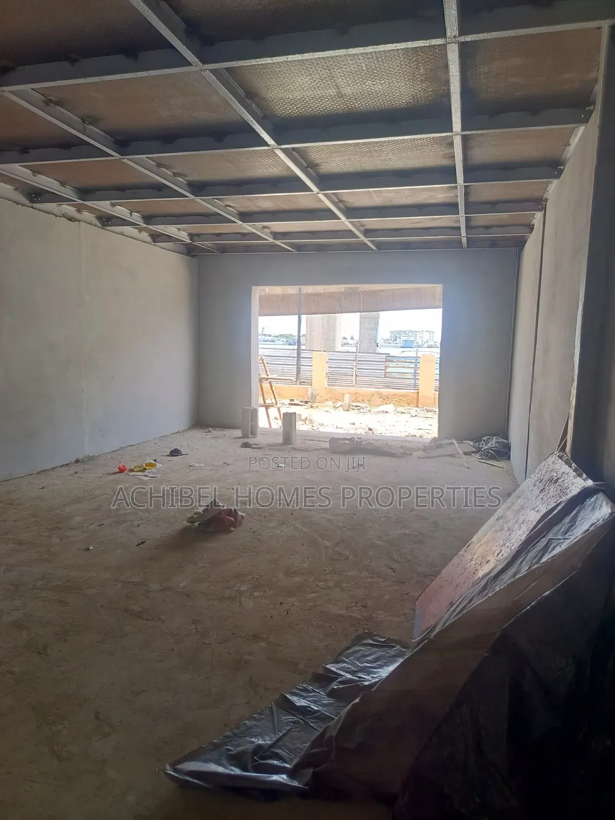A 100 Square Meter Warehouse for Lease in Apongbon