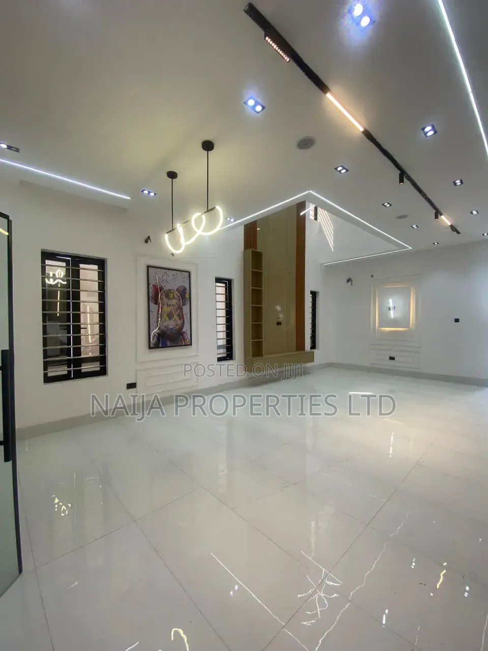 5bdrm Duplex in Oral Estate, Ikota for sale in Ikota