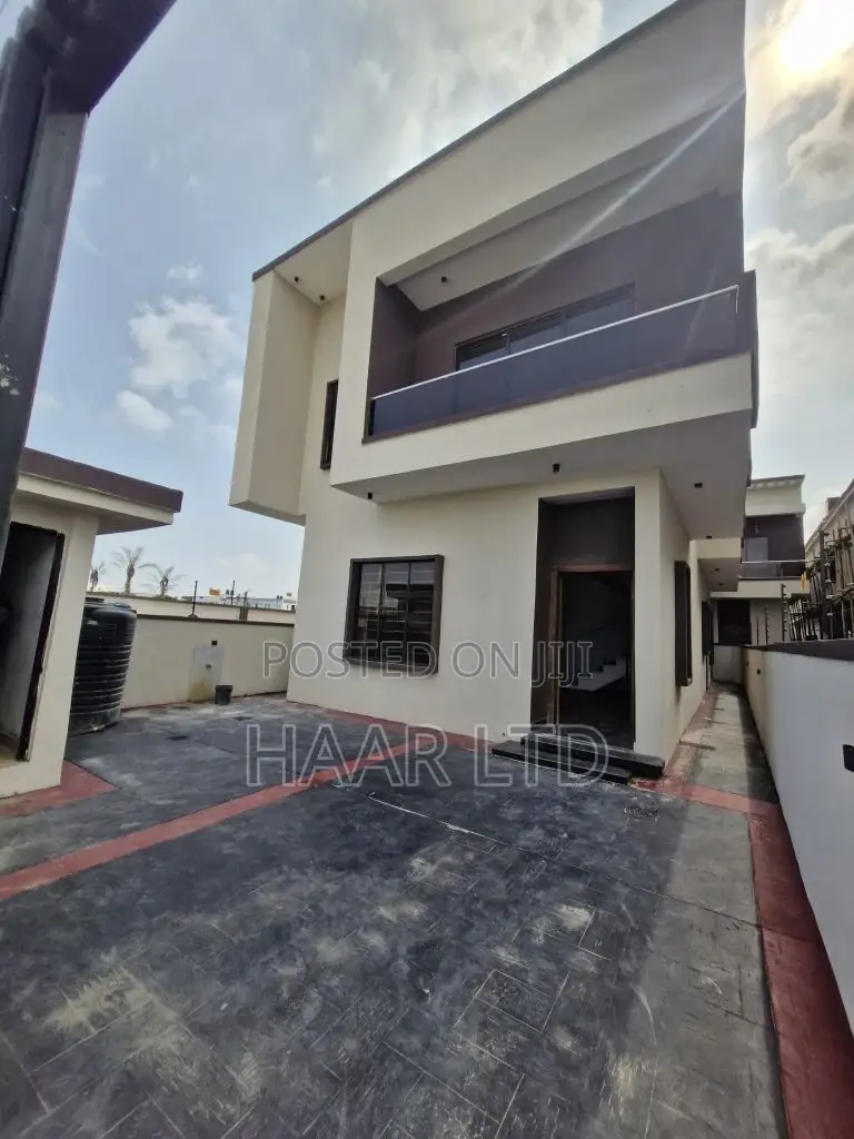 4bdrm Duplex in Ado / Ajah for sale in Ado / Ajah