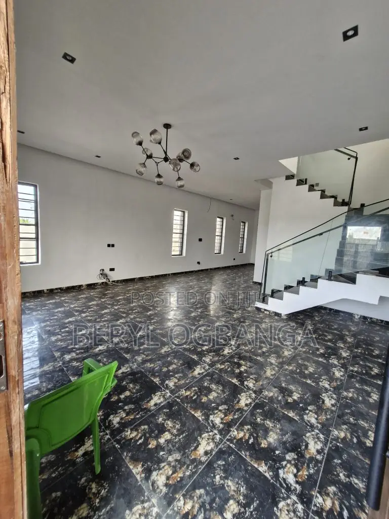 4bdrm Duplex in Ado / Ajah for sale in Ado / Ajah