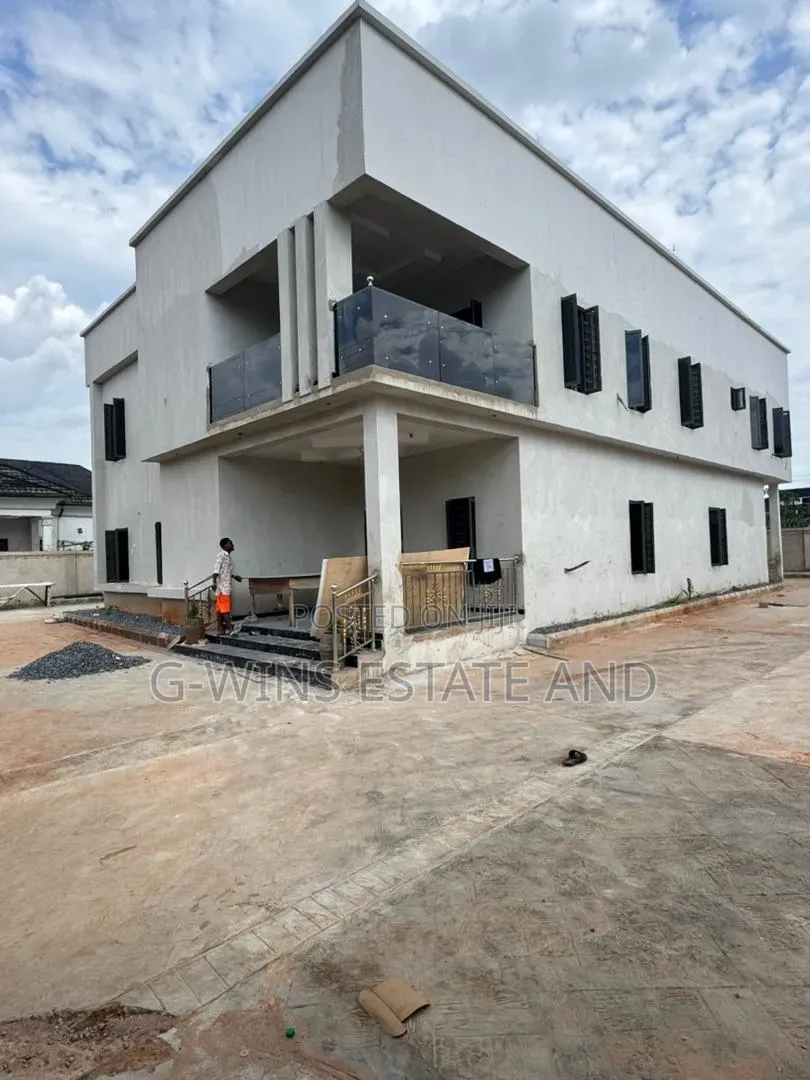 4bdrm Duplex in Estate Area Irhirhi, Benin City for rent in Benin City