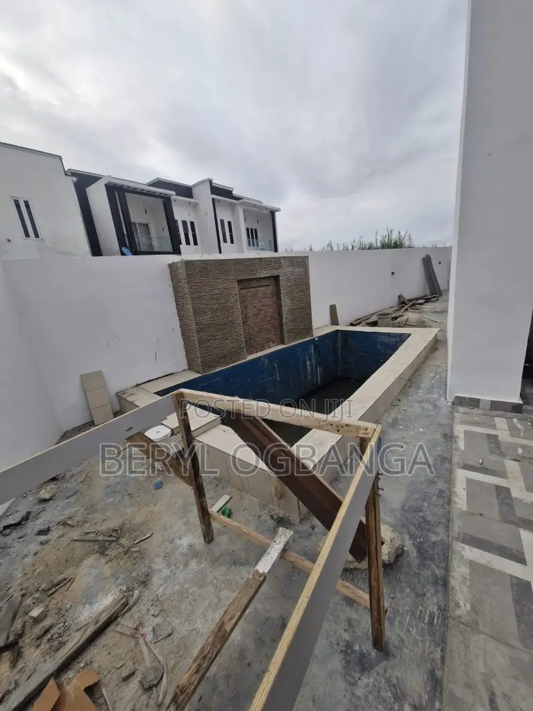 4bdrm Duplex in Ado / Ajah for sale in Ado / Ajah