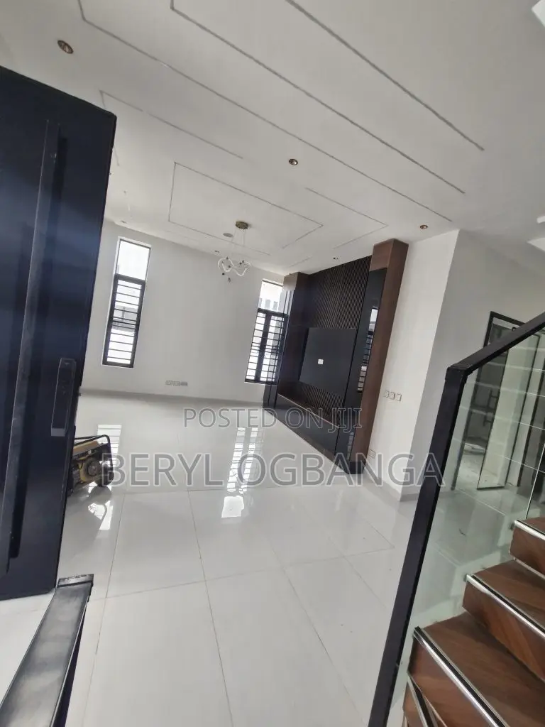 4bdrm Duplex in Ado / Ajah for sale in Ado / Ajah