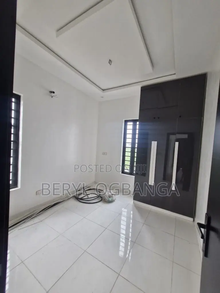 4bdrm Duplex in Ado / Ajah for sale in Ado / Ajah