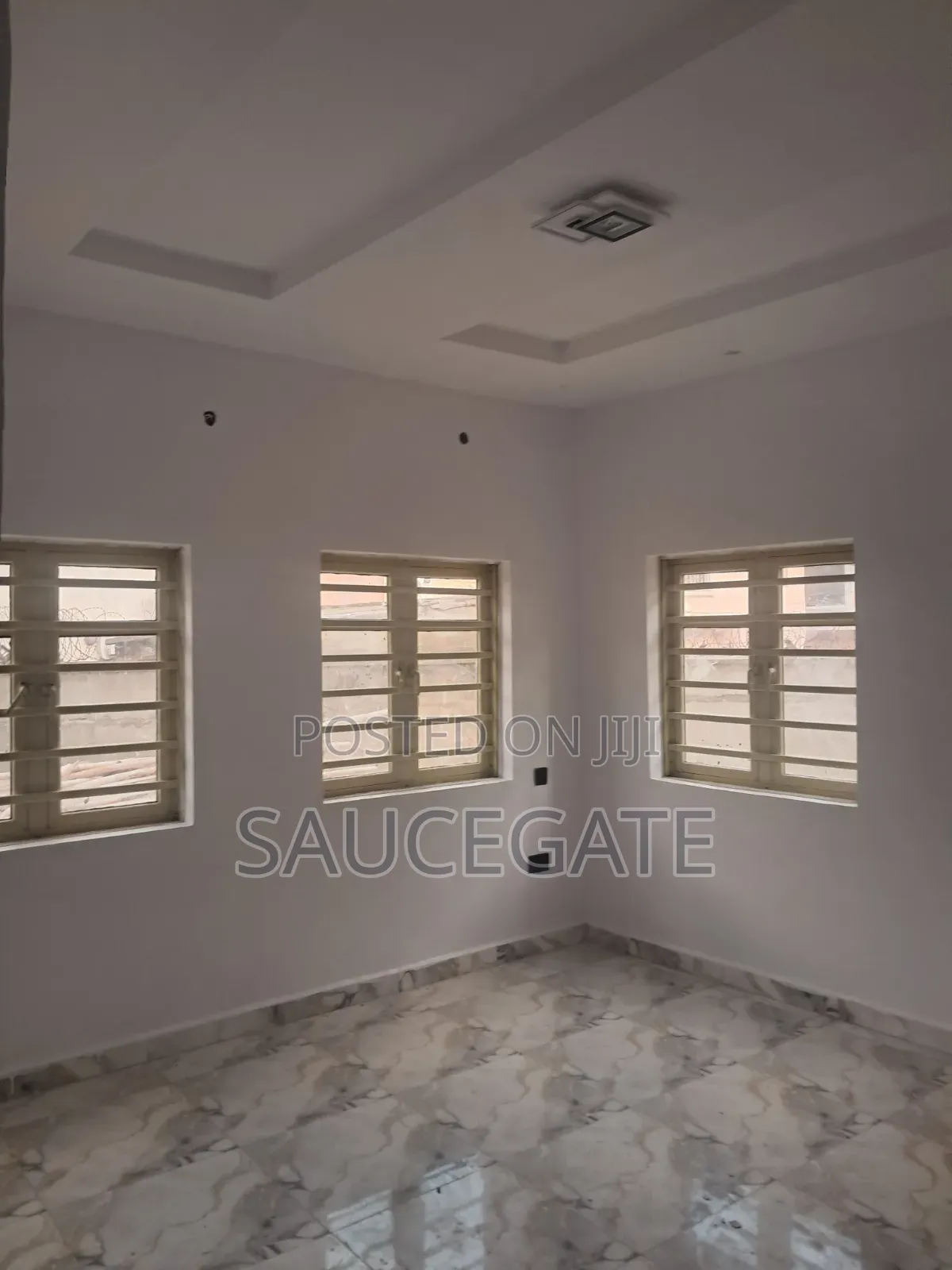 Furnished 3bdrm Apartment in Unipetrol Estate, Satellite Town for rent in Satellite Town