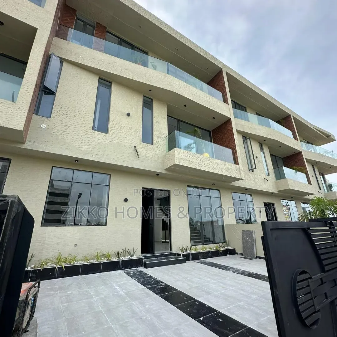 4bdrm Townhouse/Terrace in Lekki for sale in Lekki Phase 1