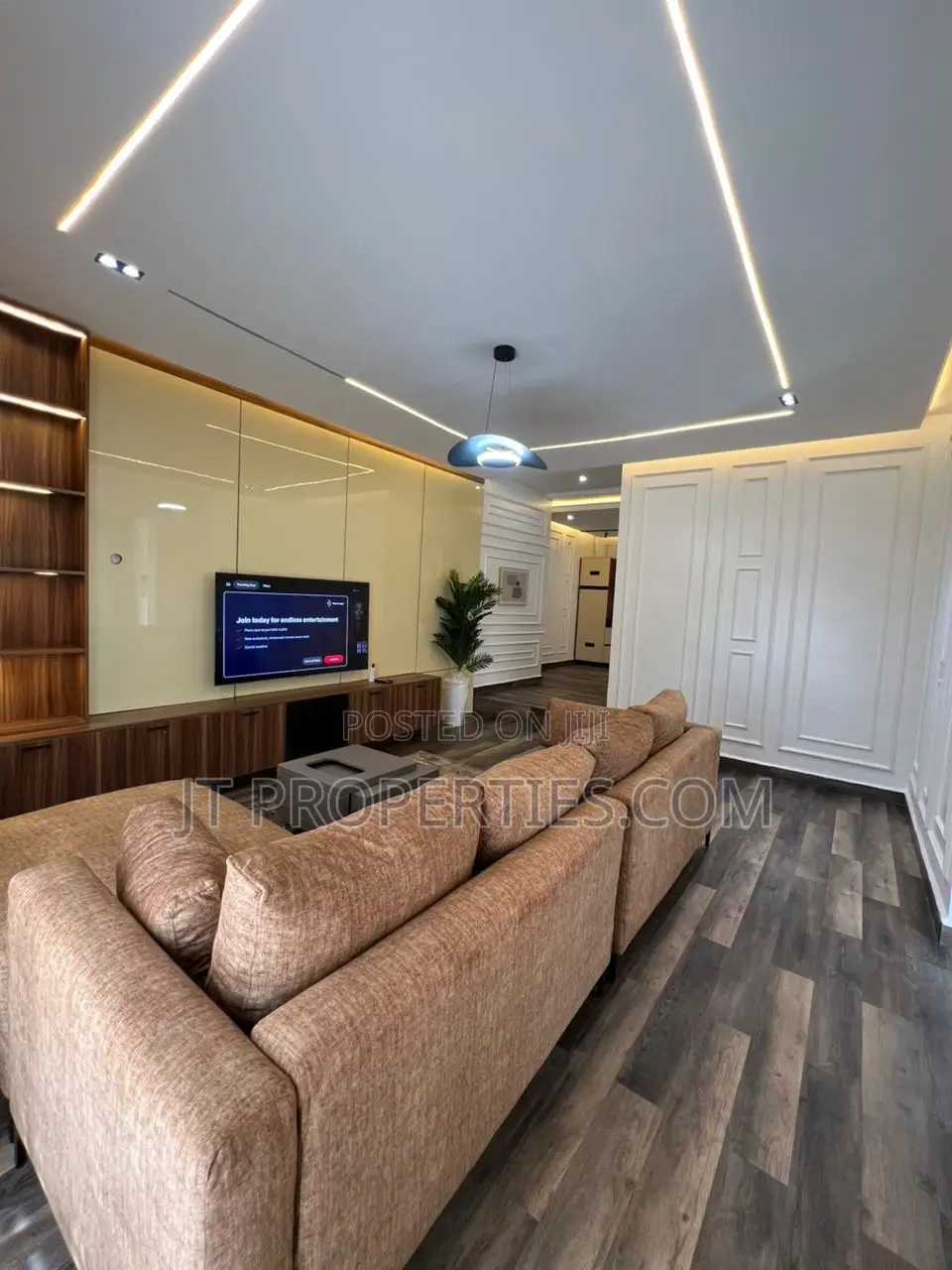 Luxuriously Beautiful 2bedroom Apartment Gwarinpa 6th Avenue in Life Camp