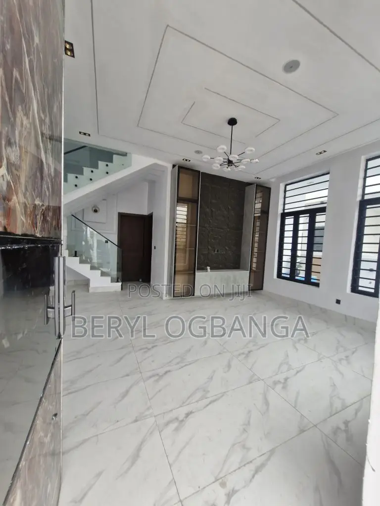 4bdrm Duplex in Ado / Ajah for sale in Ado / Ajah