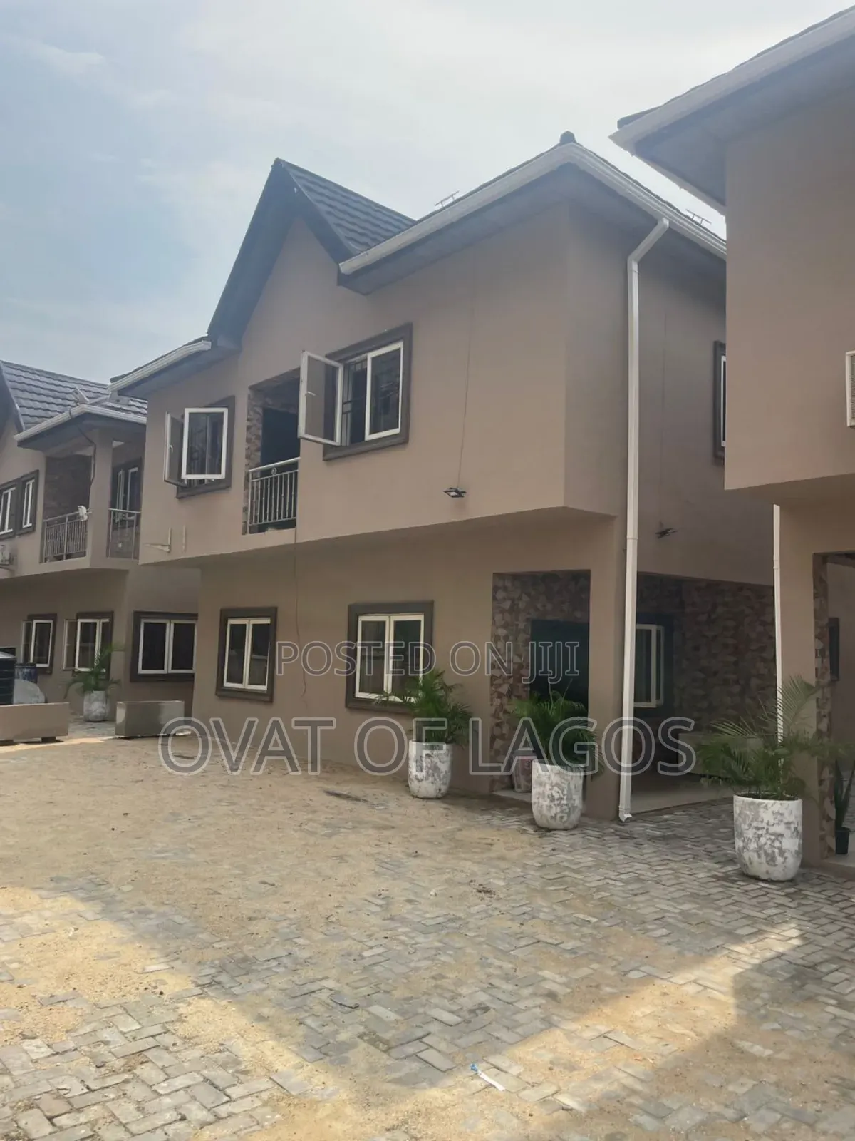 4bdrm Duplex in Ikate for rent in Ikate