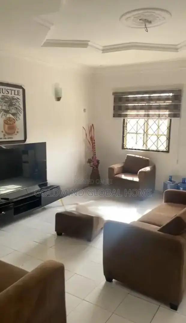 3bdrm Bungalow in Lugbe District. for sale in Sabon Lugbe