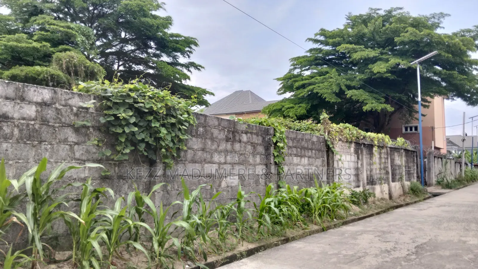For Sale : 1 Plot at County Garden Estate , Sars Road , Ph in Rukpokwu