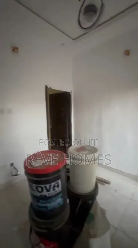 Mini Flat in Akoka for rent in Akoka