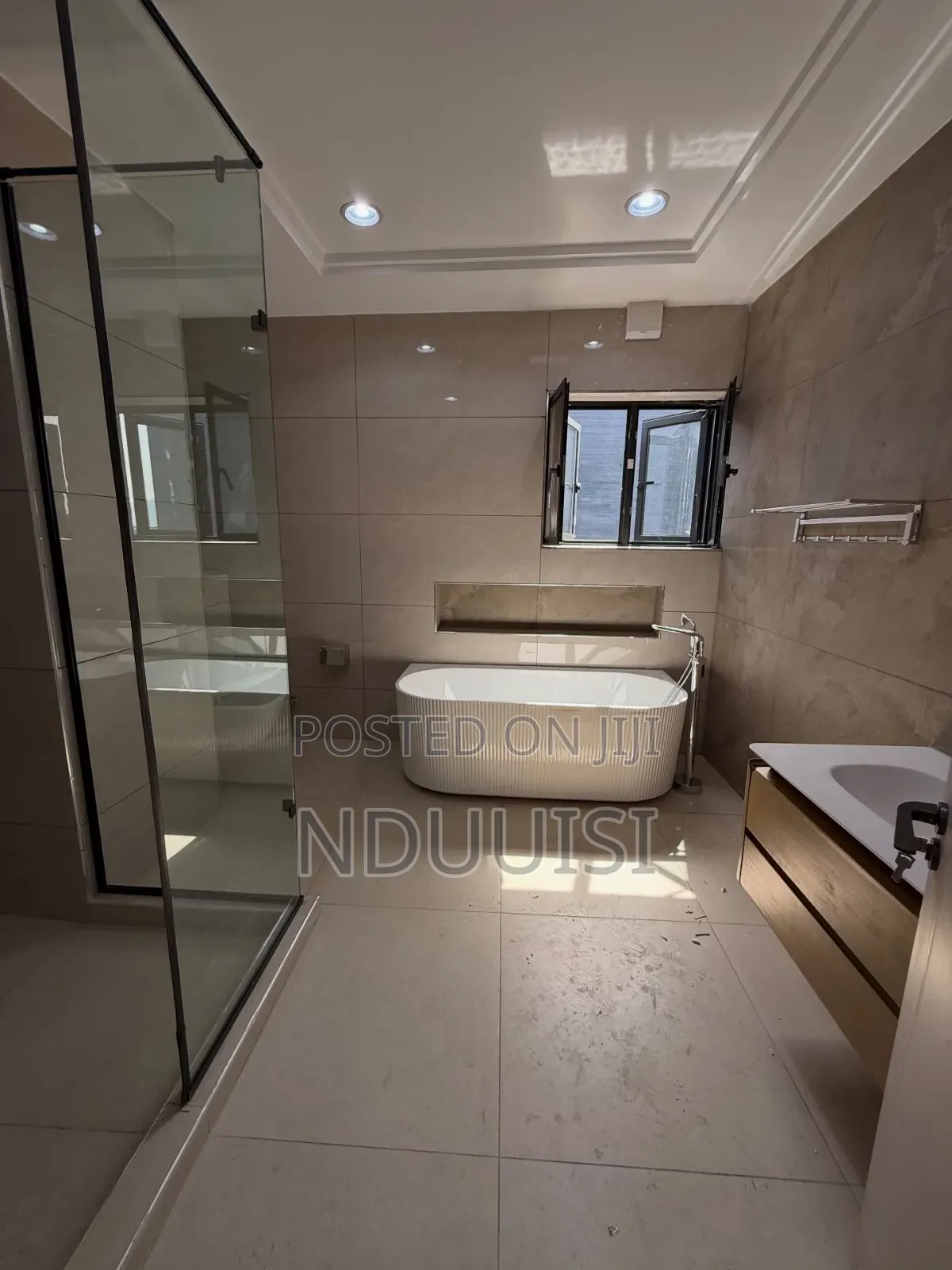 6bdrm Duplex in Katampe Extension for sale in Katampe Extension
