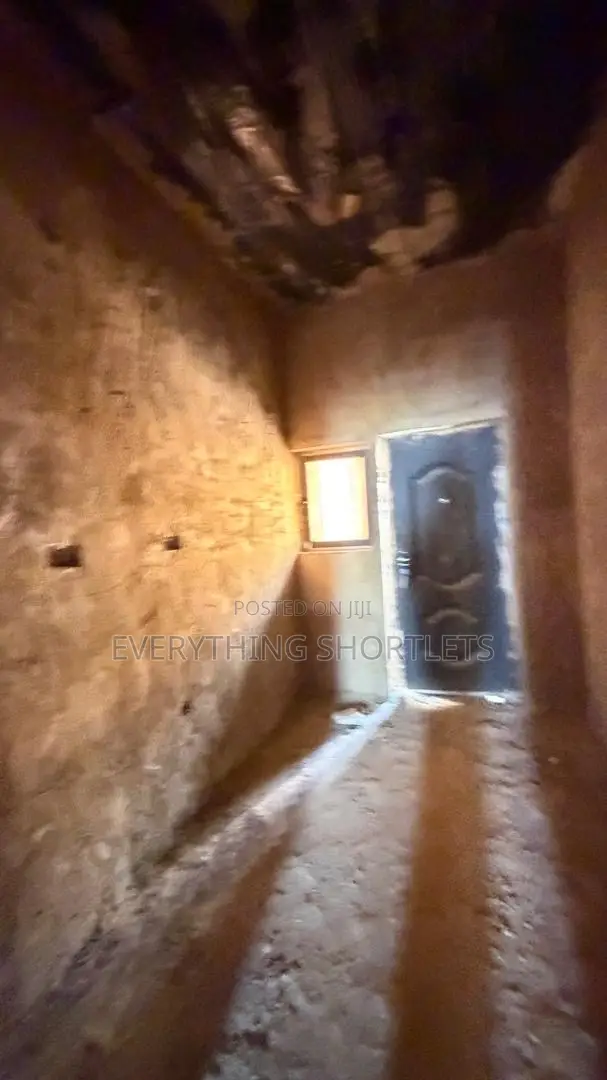 2bdrm Apartment in Kaura for sale in Kaura