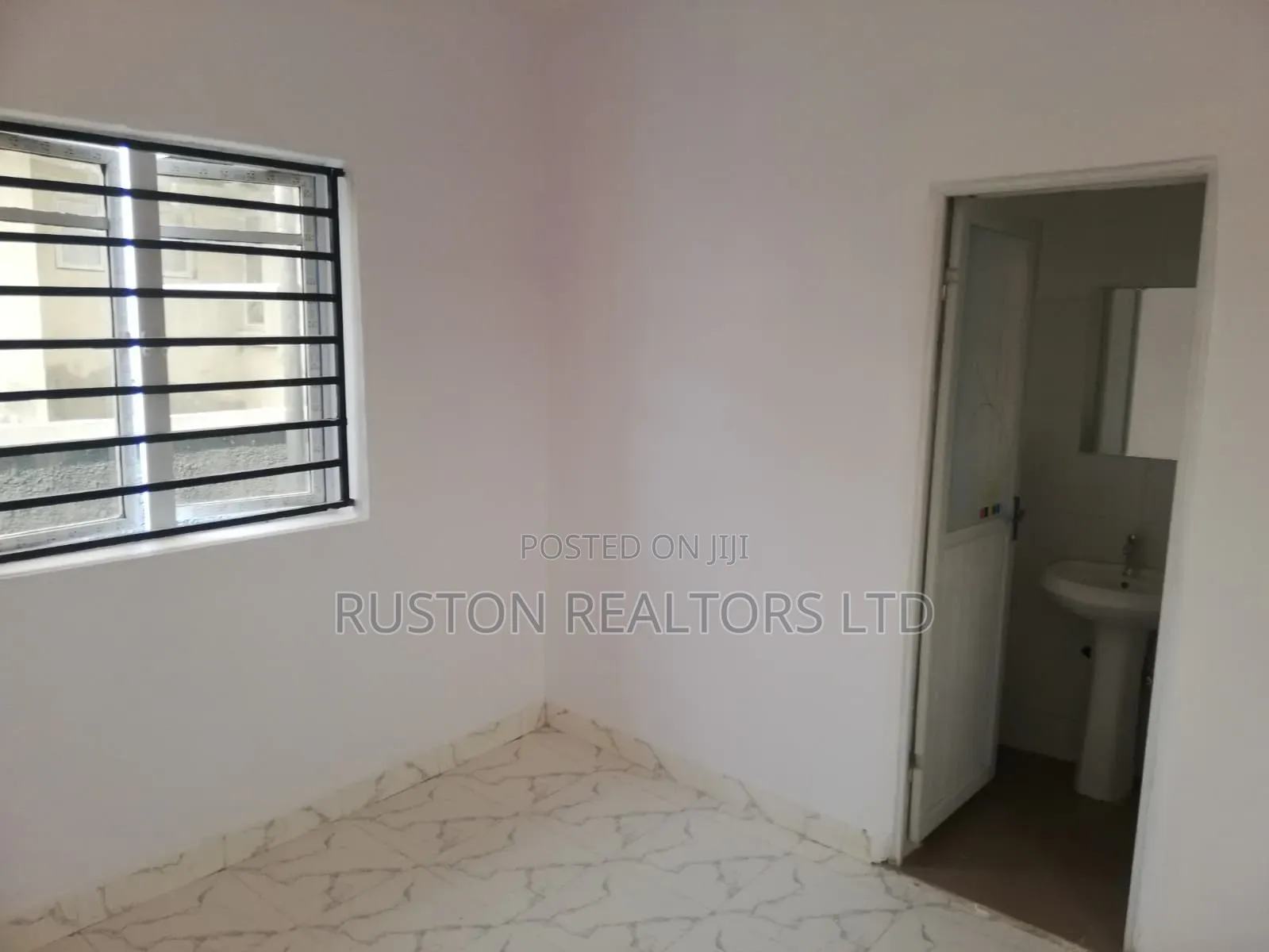 4bdrm Bungalow in Idishin for sale in Idishin