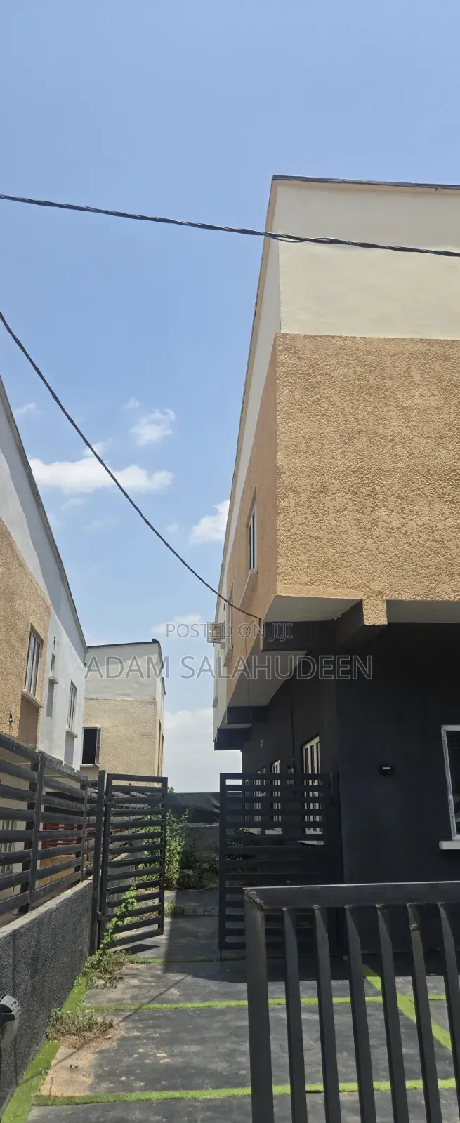 4bdrm Duplex in Paradise, Life Camp for sale in Life Camp
