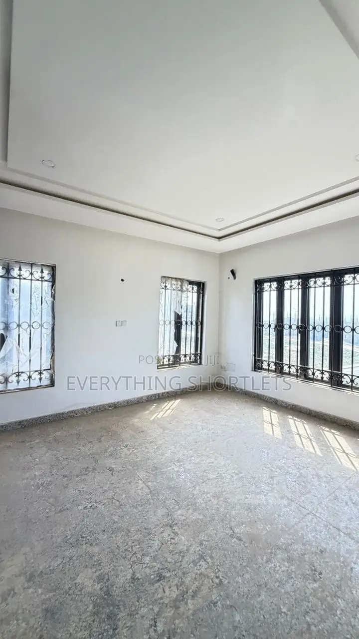 6bdrm Duplex in Guzape District for sale in Guzape District