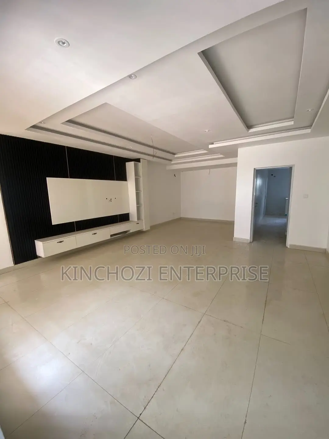 4bdrm Townhouse / Terrace in Utako for rent in Utako