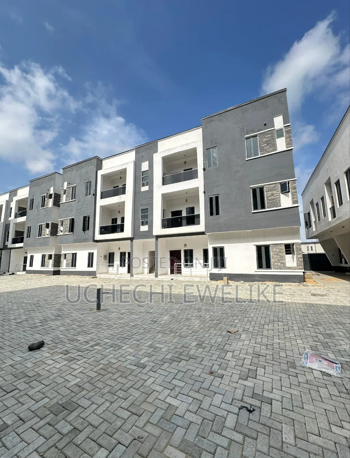 3bdrm Apartment in Ilaje / Lekki for sale in Ilaje / Lekki