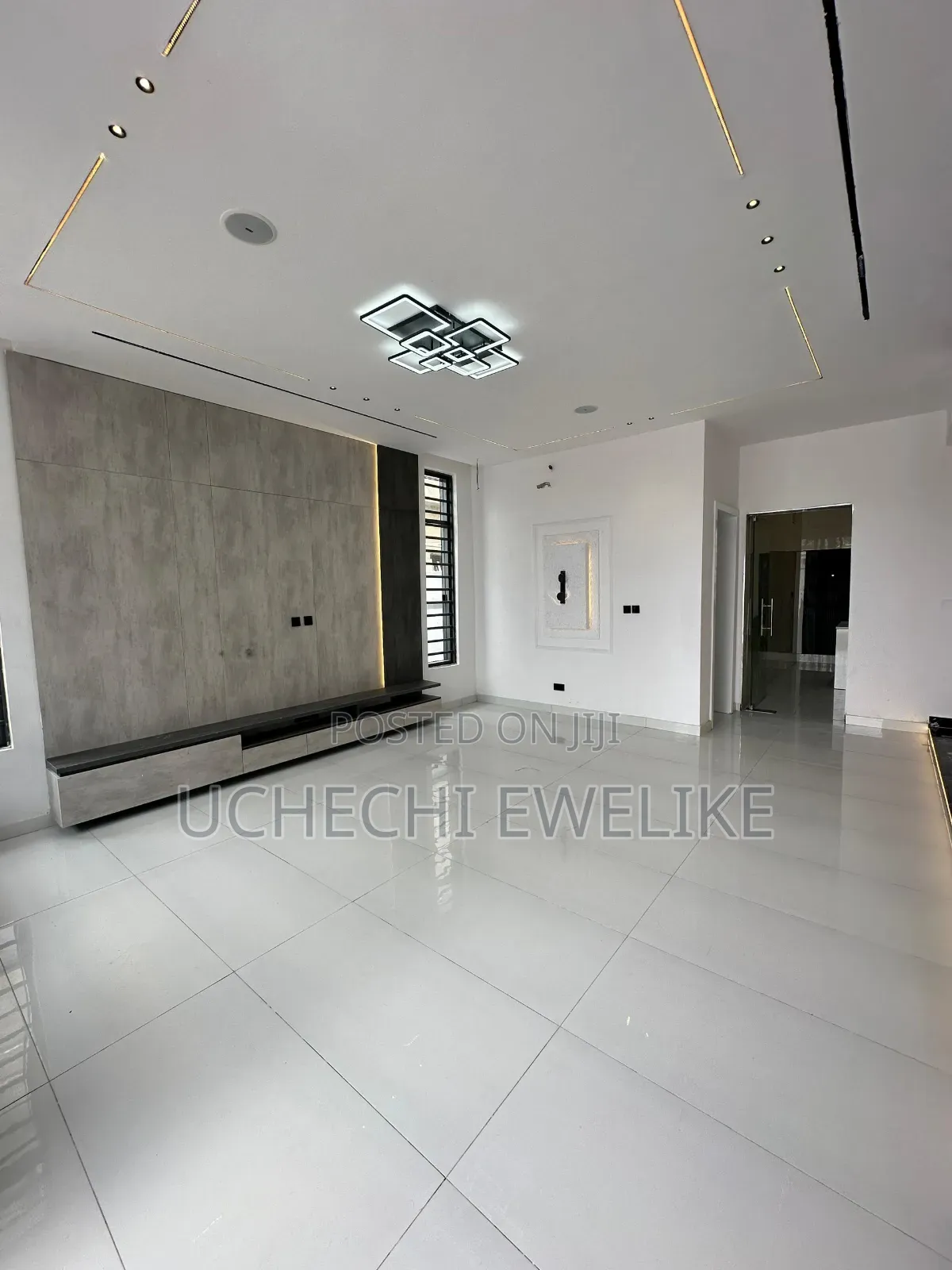 4bdrm Duplex in Ikota for sale in Ikota