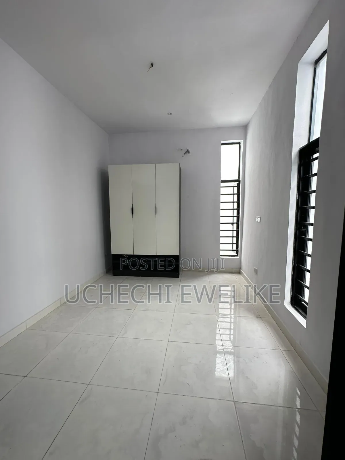 4bdrm Duplex in Ikota for sale in Ikota