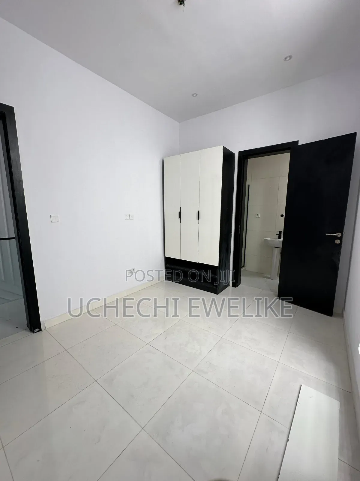 4bdrm Duplex in Ikota for sale in Ikota