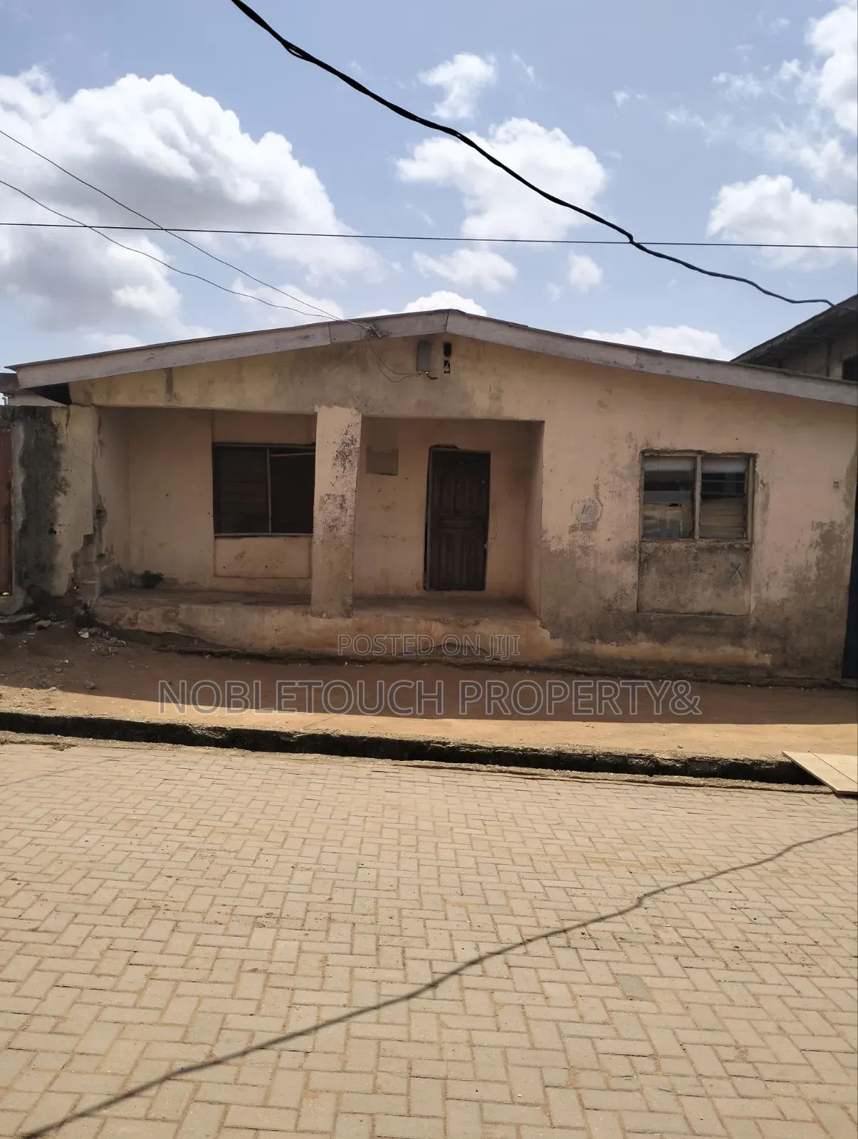 2bdrm Bungalow in Abesan Ipaja Lagos for sale in Abesan